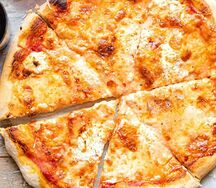 Pizza quatre fromage