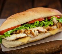 Sandwich poulet royal