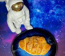Круассан с ветчиной и сыром