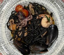 Спагетти Нери с морепродуктами