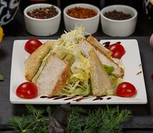 Салат Цезарь с креветками