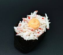 Гункан с крабом