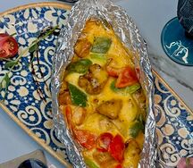 Курица с овощами и сыром