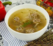 Суп с фрикадельками