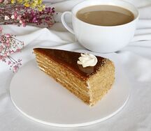 Пирожное Медовое