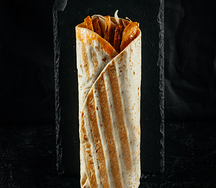 Ролл с курицей и сычуанским соусом