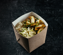 Лапша с курицей и песто