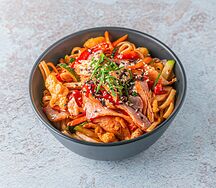 Удон с копченостями