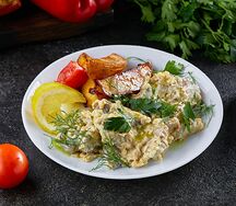Индейка с грибами в сметанном соусе