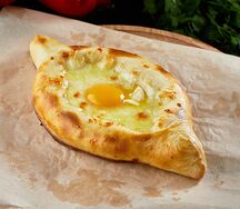 Хачапури по-аджарски