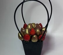 Клубника в корзинке S