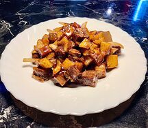 B12Г Говядина, жаренная с картофелем и луком