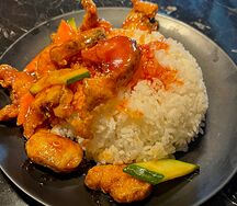 Рис с минтаем в кисло-сладком соусе