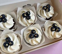 6 капкейков с голубикой
