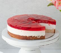 Пирог Чиз-кейк с клубникой