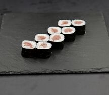 Маки с тунцом