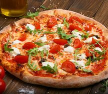 Пицца фирменная Капрезе