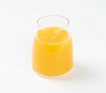 Свежевыжатый апельсиновый сок