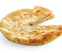 Осетинский пирог с картофелем и жареным луком