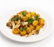 Жареный картофель с грибами