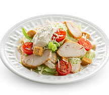 Салат Цезарь с курицей