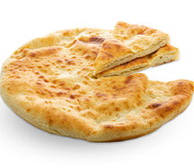 Осетинский пирог с курицей и сыром