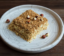 Торт Наполеон с фундуком