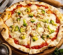 Пицца Полло и брокколи