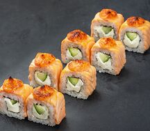 Ролл Филадельфия запеченная