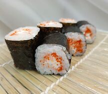 Маки с сыром