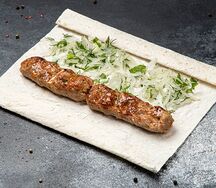 Люля-кебаб из курицы в лаваше
