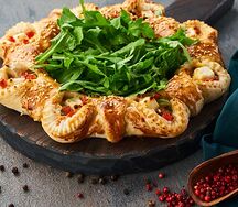 Слоеный пирог с индейкой