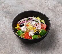 Овощной салат с сыром Фета