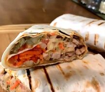 Средняя куриная шаурма