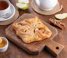 Пеновани с яблоком и корицей