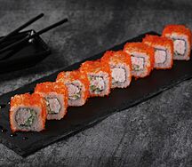 Ролл Калифорния с крабом