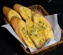 Чесночный хлеб
