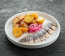 Сельдь с картофелем