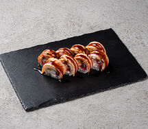 Роллы Токио