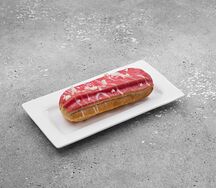 Эклер малиновый