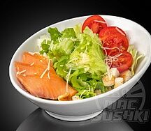 Салат Цезарь с семгой