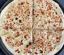 Хычины с сыром и зеленью