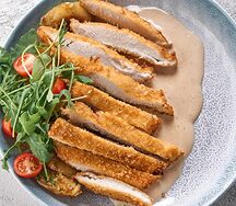 Куриный шницель с молодым картофелем