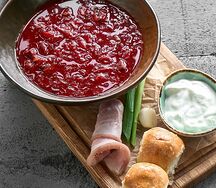 Борщ с ржаной чиабаттой