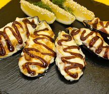 Мидии запеченные с беконом