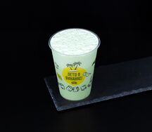 Айс матча латте на миндальном молоке