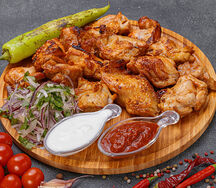 Килограмм шашлыка из куриного бедра