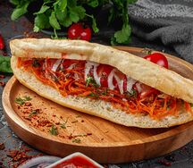 Хот-дог с сосиской