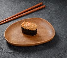 Запеченные суши с тунцом 