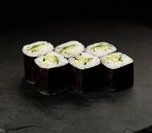 Ролл с огурчиком